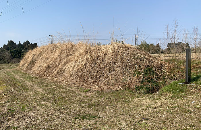 増山城 城下町土塁跡